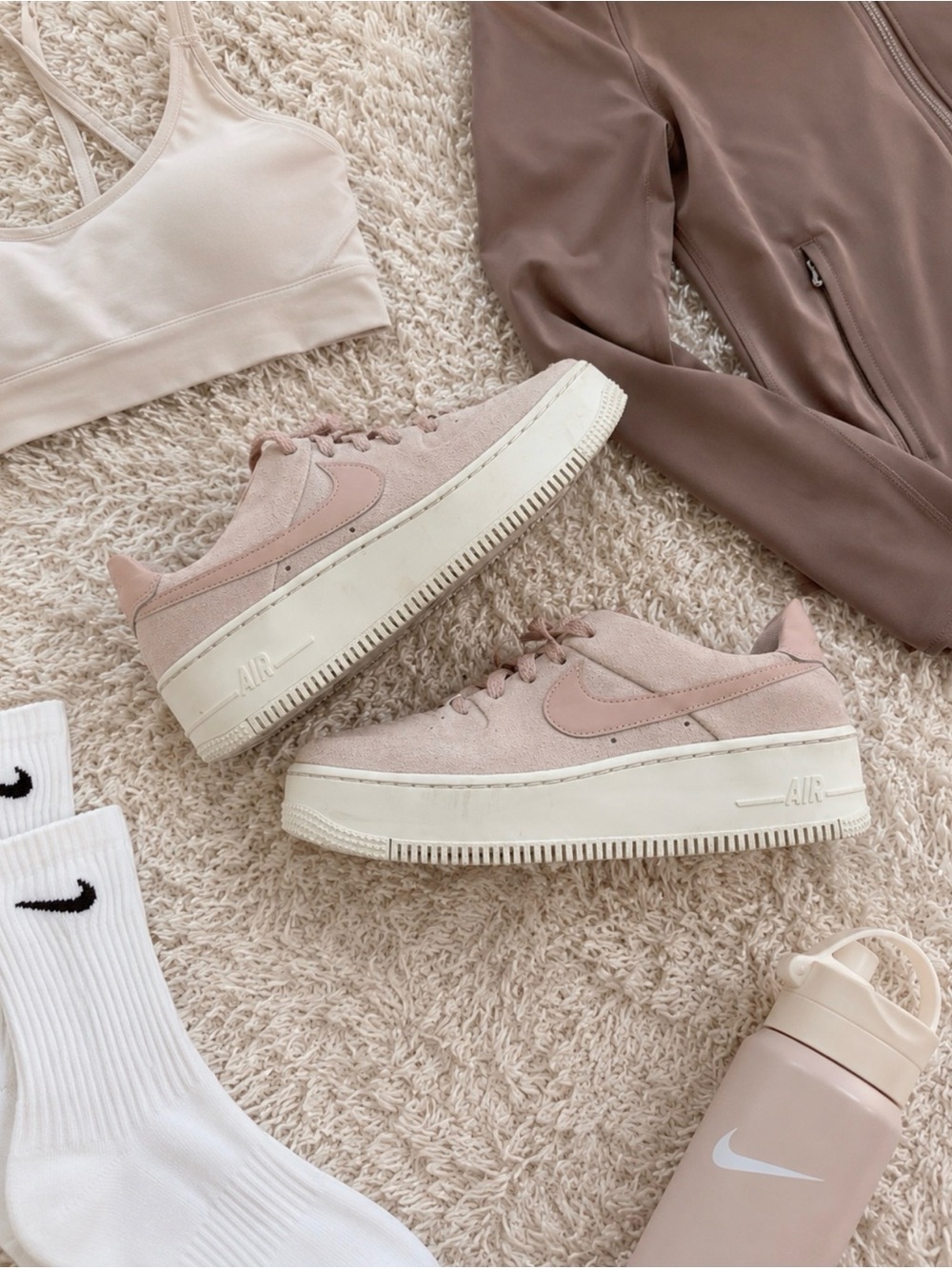 Nike Air Force 1 Sage Low
